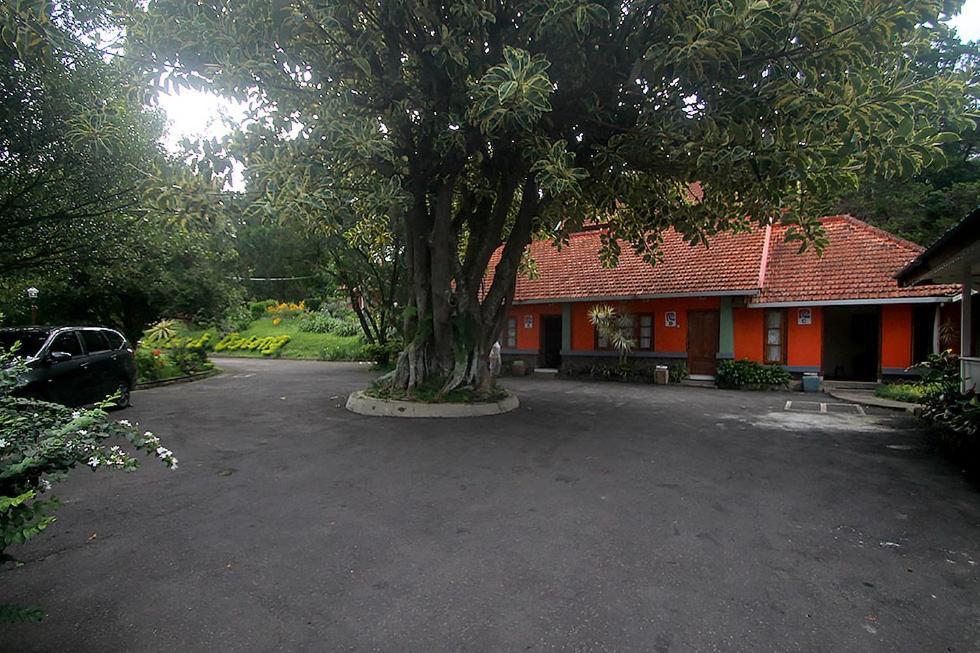 Hotel Villa Rawa Pening Pratama By Aparian Бандунган Экстерьер фото